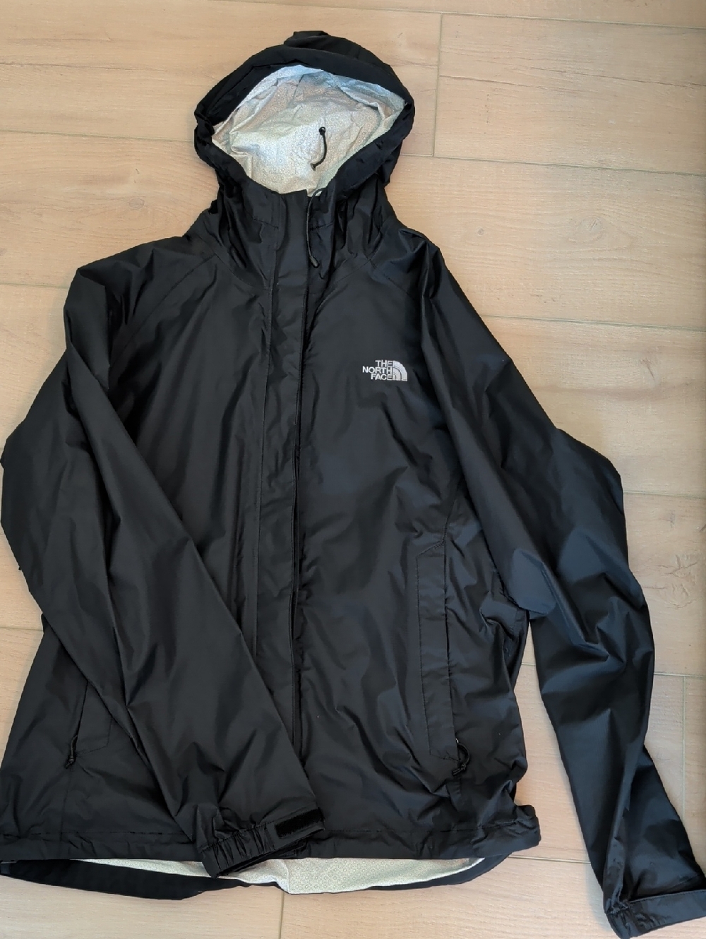 The North Face Venture HyVent 2.5L Rain Jacket Women's Medium